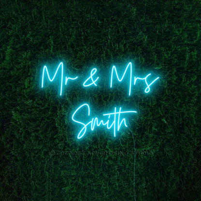 Mr & Mrs Neon Sign (Mr & Mrs Smith)