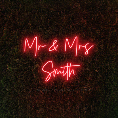 Mr & Mrs Neon Sign (Mr & Mrs Smith)